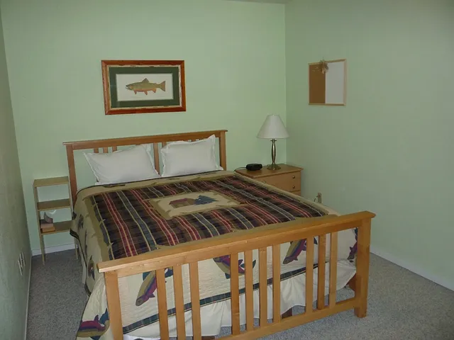 11371 Chalet Rd — Photo 9