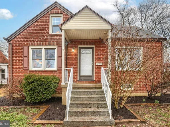 648 Briarcliff Rd, Middletown, PA 17057