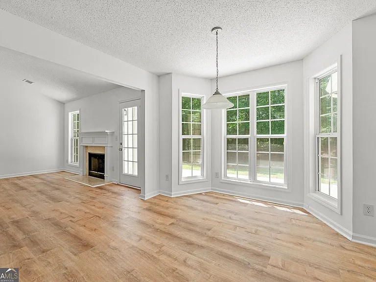 214 Cheyenne Way — Photo 16