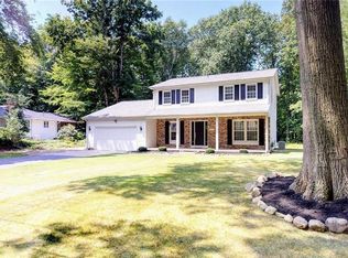 5420 Creek Ln, Erie, PA 16511