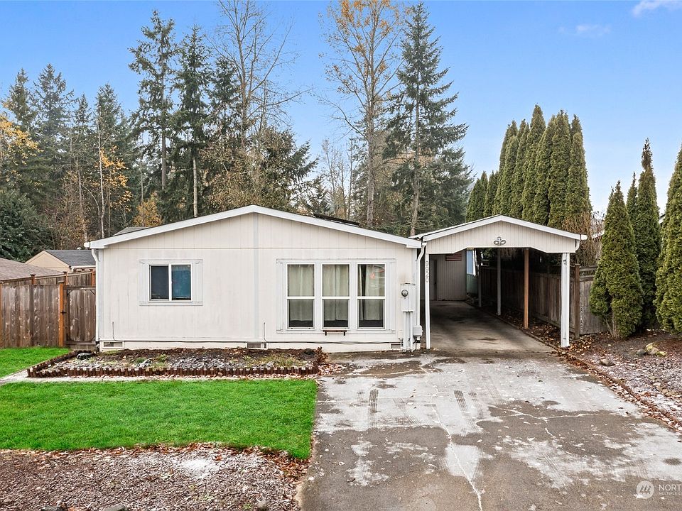 1st image of 9920 189th Street E