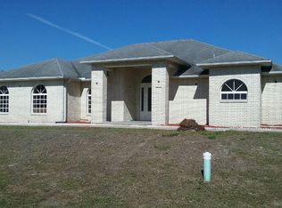 1802 Golfside Village Dr, Lehigh Acres, FL 33936