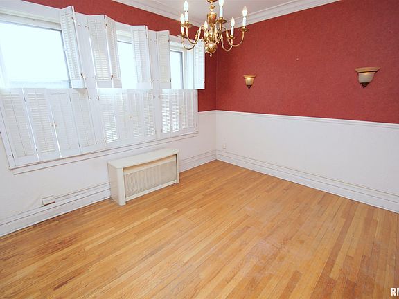 4th image of 1630 18th Ave APT 7