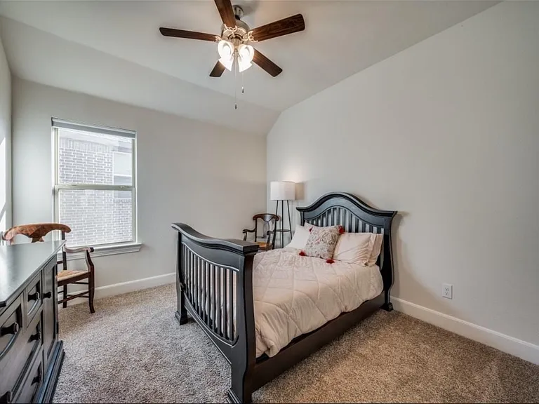 1448 Green Valley Way — Photo 8