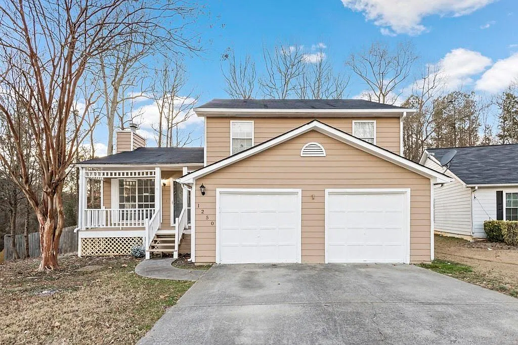 3 bed, 2.5 bath, 1632 sqft, $1,995 — Photo 2