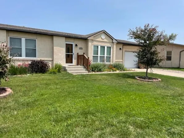 501 Koshare Cir, La Junta, CO 81050