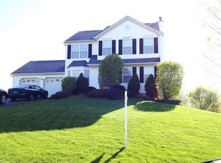 6 Robeson Rdg, Oxford, NJ 07863
