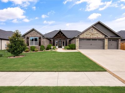 620 Chaparral St, Centerton, AR, 72719
