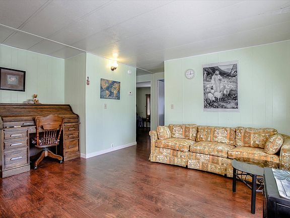 5th image of 2052 Gold St #170