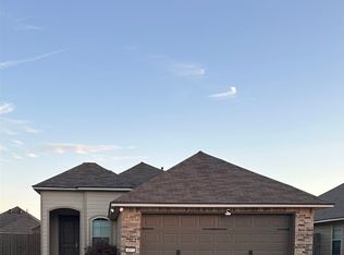 4037 False River Dr, Bossier City, LA 71111