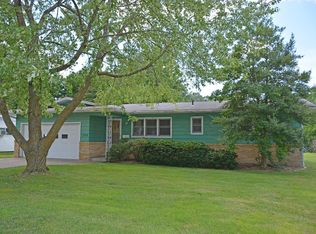 1305 S Airwood Dr, Springfield, MO 65804