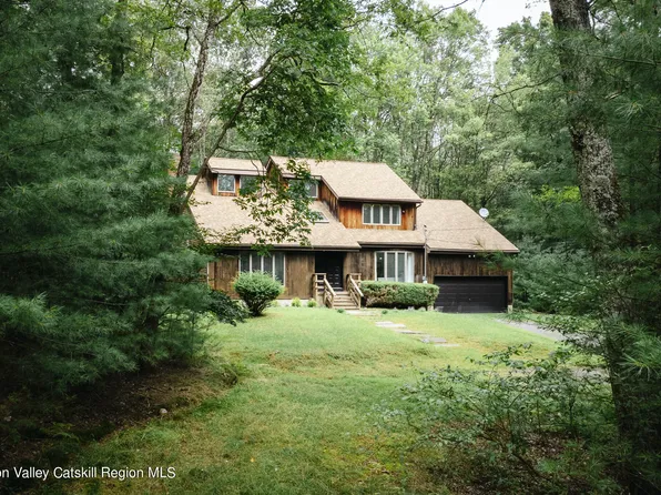 19 Drapak Lane, Glen Spey, NY 12737