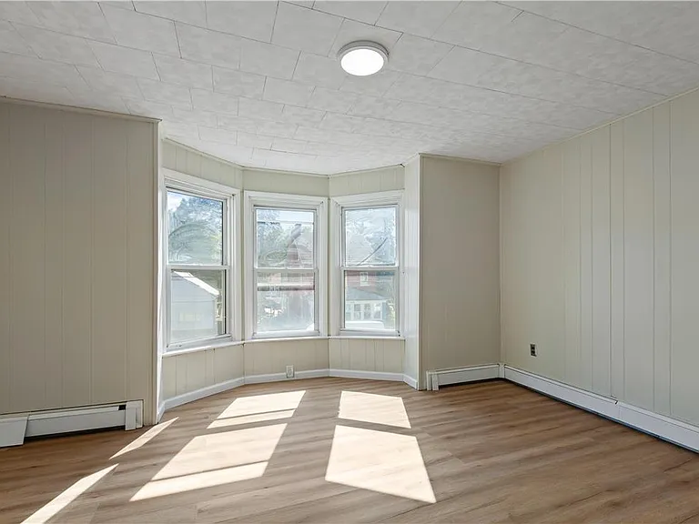 2307 S 5th St — Photo 24