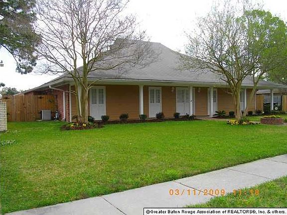 4th image of 4423 Lake Sherwood Ave E