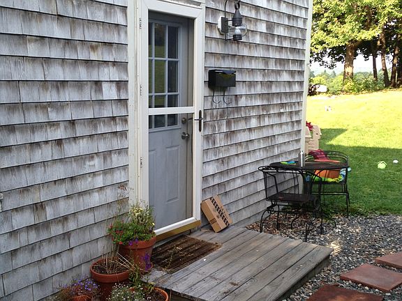 side garage entrance