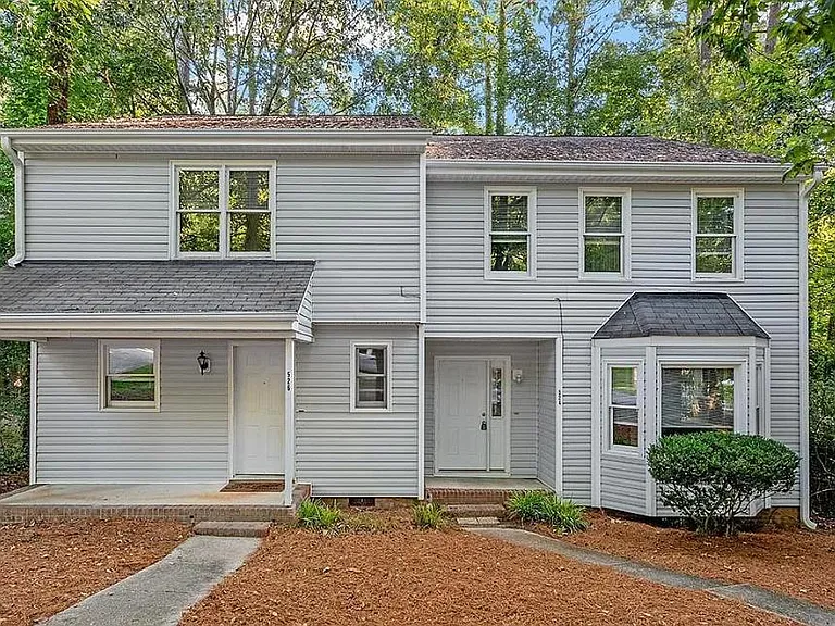 524 Brent Rd — Photo 1