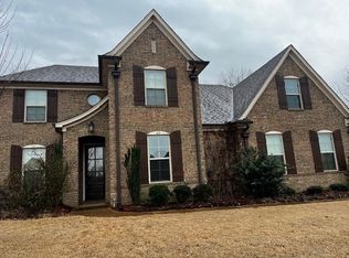 45 Oak Hollow Dr, Oakland, TN 38060