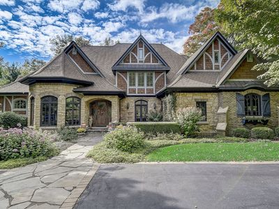 4N426 Knollcreek Dr, St Charles, IL, 60175