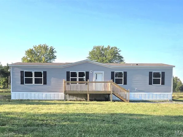 2307 Bannister Rd, Park Hills, MO 63601