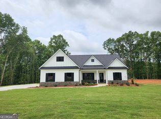 490 Benson Meadows Dr, Dallas, GA 30157