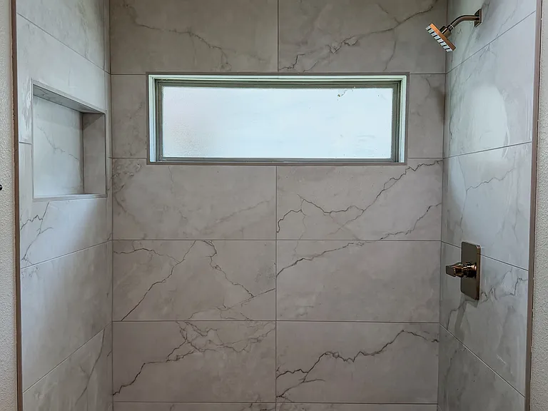 313 Renee Dr — Photo 9