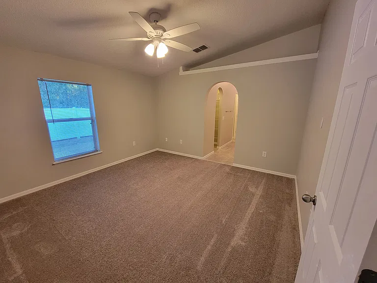 13909 Econ Woods Ln — Photo 15