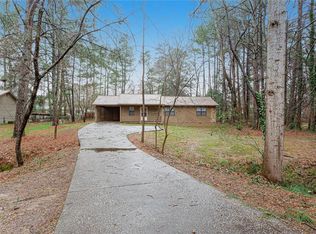 2955 Barrett Ct, Powder Springs, GA 30127