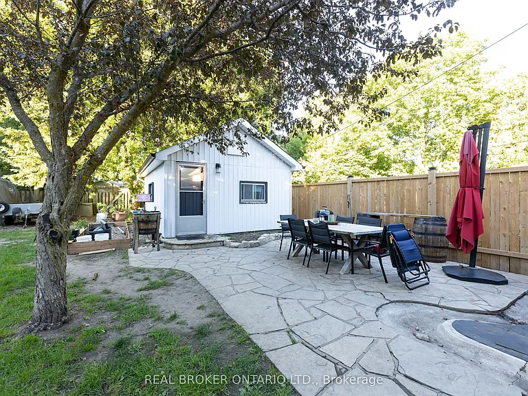 91 Mill St — Photo 17