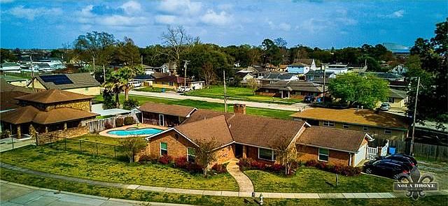 1st image of 2605 Golden Dr