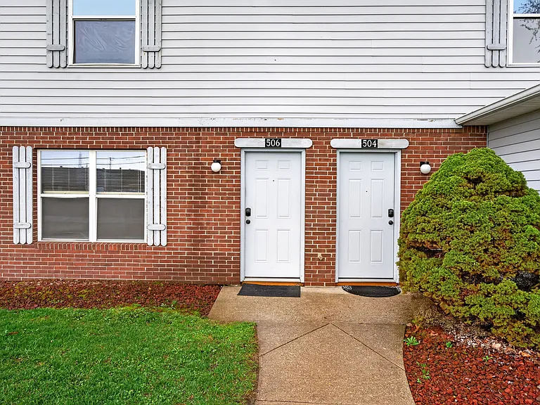 506 Seagraves Ave — Photo 27