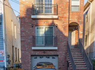 42 Zabriskie St, Jersey City, NJ 07307
