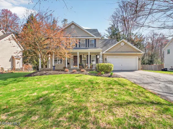 10 Maya Drive, Gansevoort, NY 12831