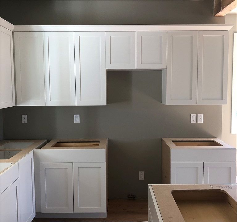 2nd image of 2808 Cody Ave