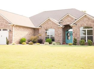 1588 Alamosa Dr, Cabot, AR 72023