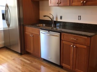 28 Pearl Ave, Winthrop, MA 02152