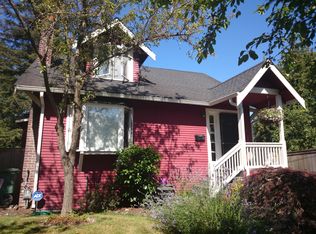 1529 29th Ave, Seattle, WA 98122