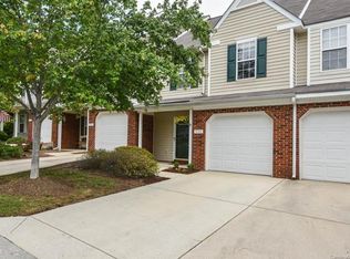 944 Sparrows Nest Ln #2303, Pineville, NC 28134