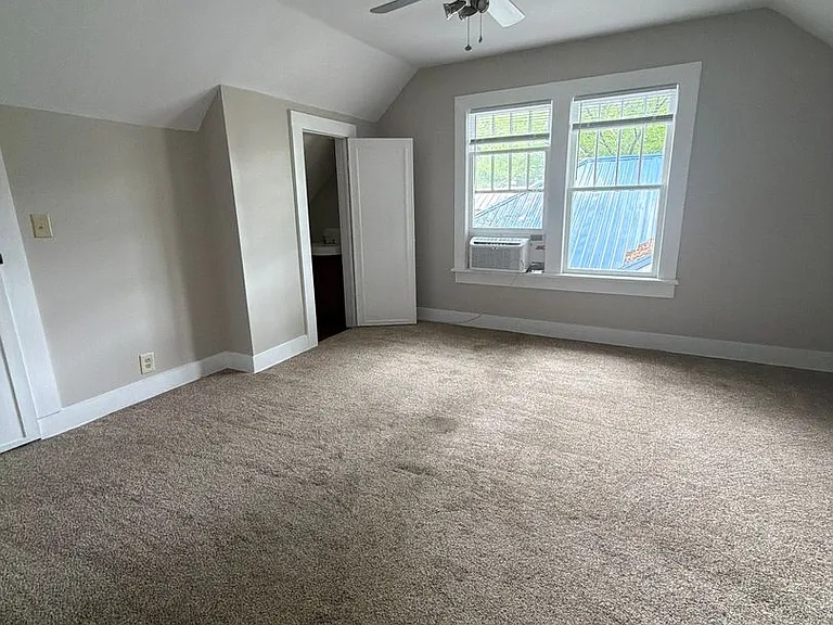 150 Crescent Ave — Photo 22