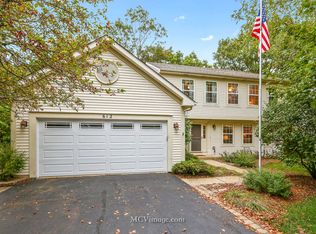 612 Pearces Frd, Oswego, IL 60543