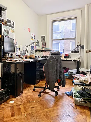 Rented by Zjama Realty Corp | media 6