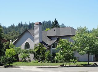 1158 Shadyslope Dr, Santa Rosa, CA 95404