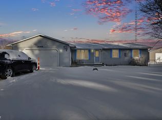 6465 E Frances Rd, Mount Morris, MI 48458