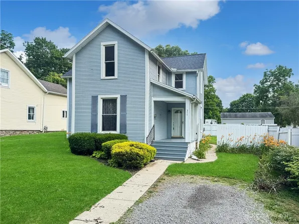 311 E Water St, Urbana, OH 43078