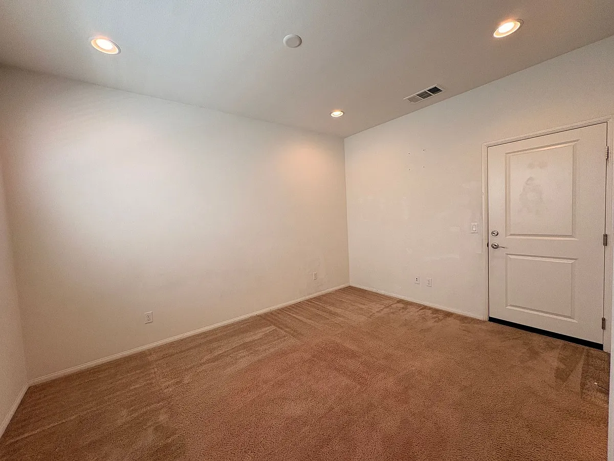 Building Photo - 6337 Andromeda Ct
