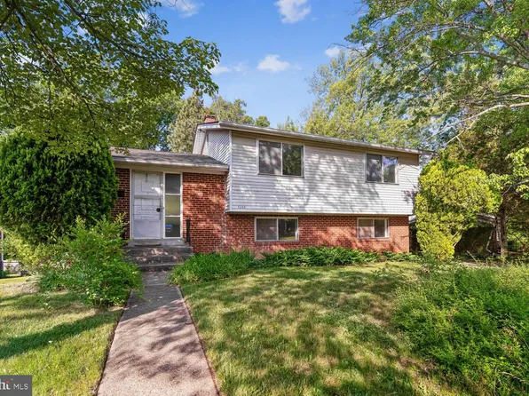 7608 Wellesley Dr, College Park, MD 20740