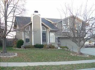 13010 Arlington St, Omaha, NE 68164