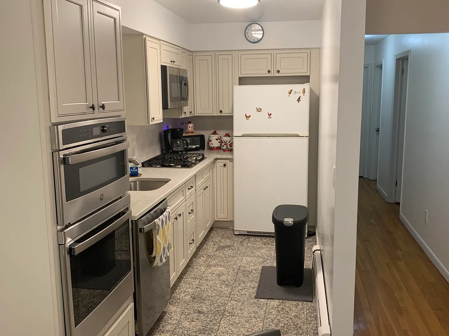 6409 Madison St — Photo 3