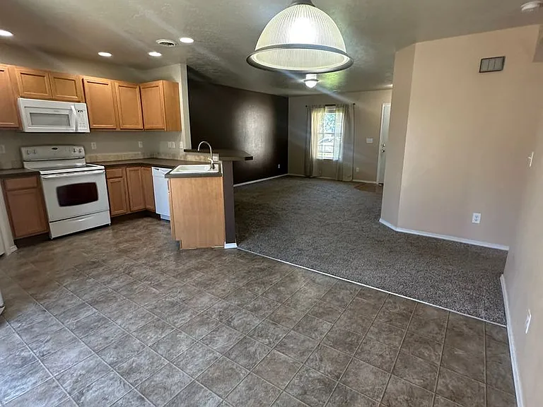 4258 S Glenmere Way — Photo 26