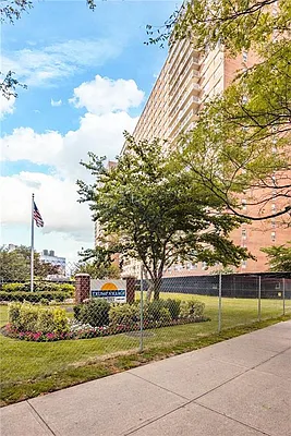 Sold by Remax Edge | media 39