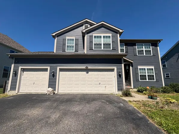 196 Silver Maple Dr, Commercial Point, OH 43116
